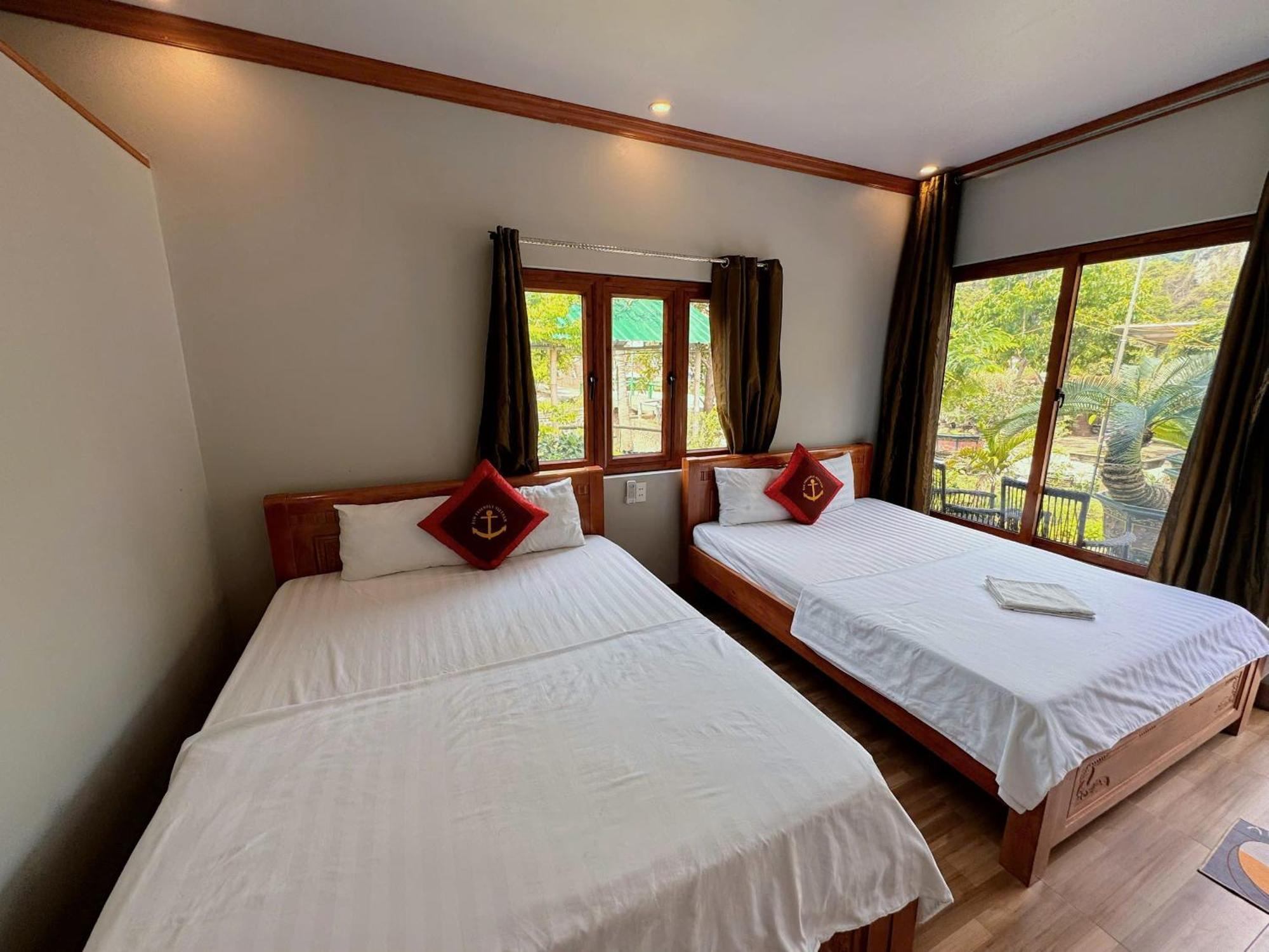 Lodge Hills Cat Ba *